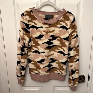 Anthropologie Sunday in Brooklyn Fleece Camouflage Pullover, XS